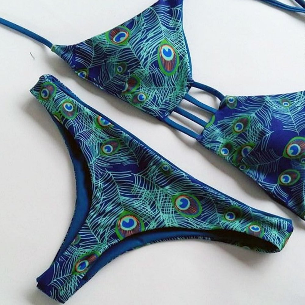 ✨Reversible Peacock Feather Cheeky Thong Bikini ✨ - Picture 6 of 8